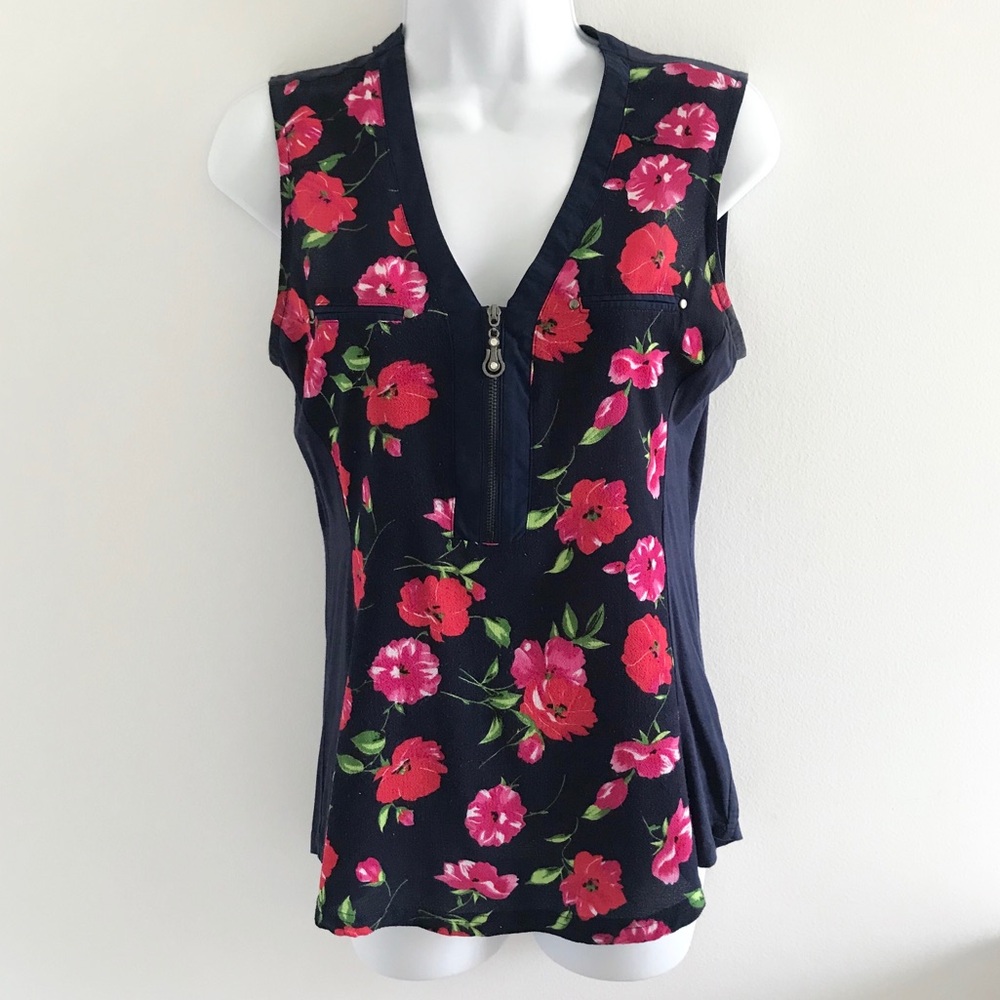Colori Navy Blue & Red Floral Tank Zipper V Neck Tank Top